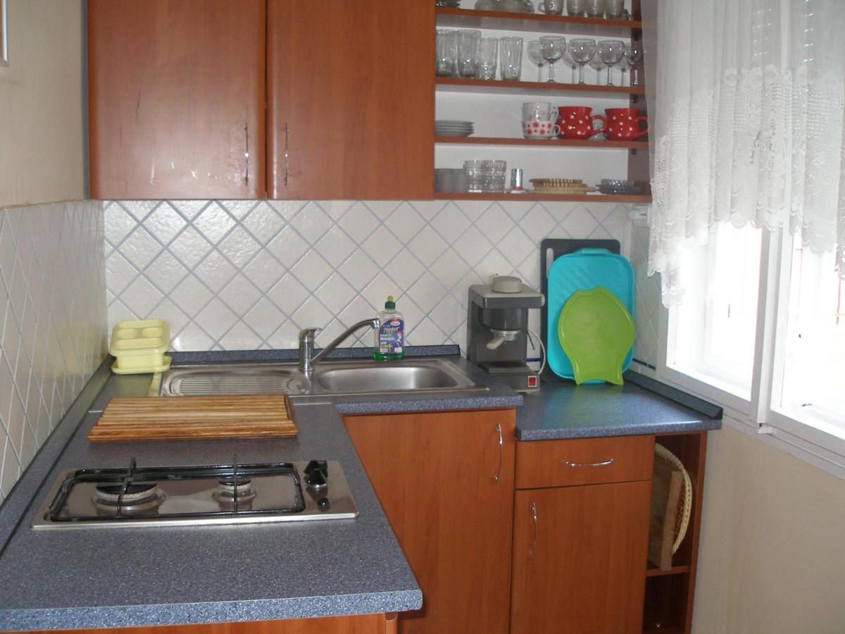 Holiday Home In Balatonkeresztur 19455 Номер фото